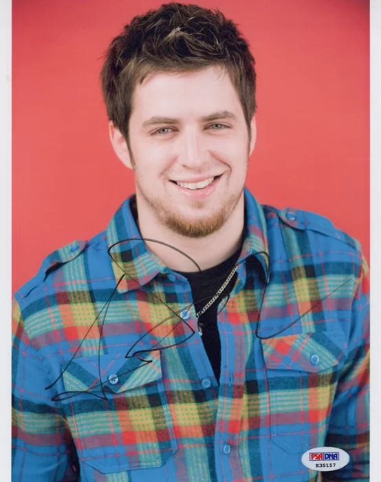 Lee DeWyze autograph