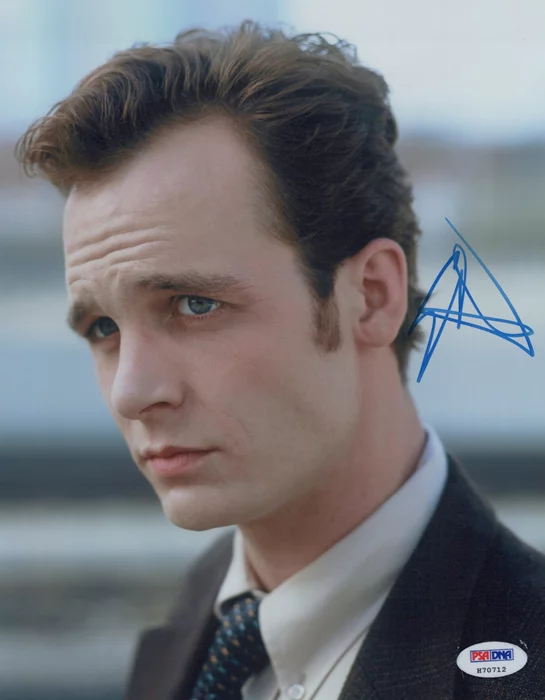 Ethan Embry autograph