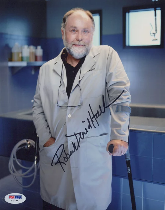 Robert David Hall autograph