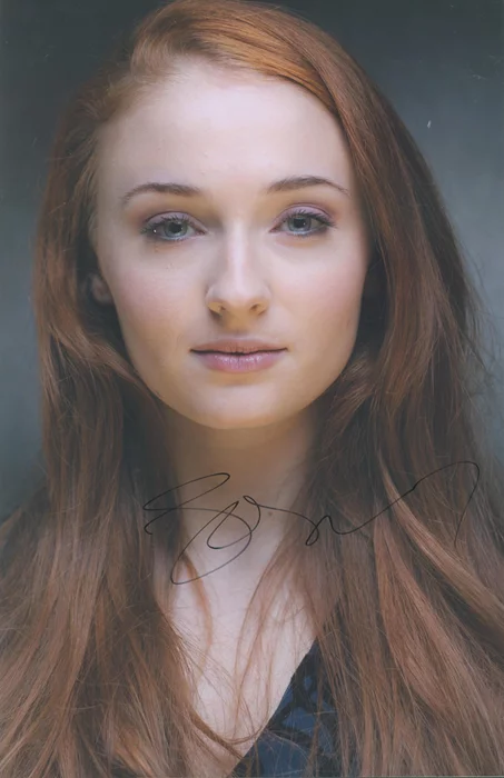 Sophie Turner autograph