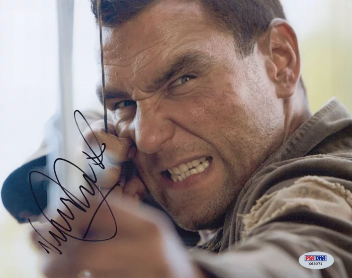 Vinnie Jones autograph