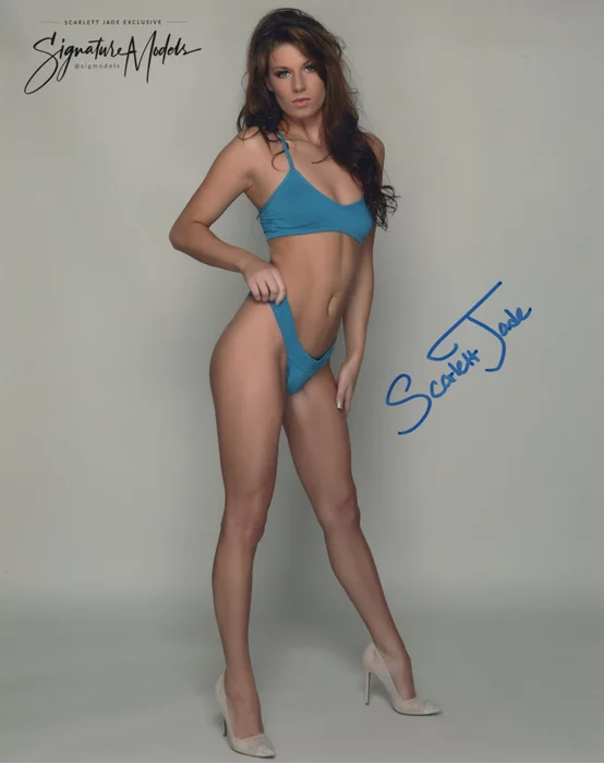 Scarlett Jade autograph