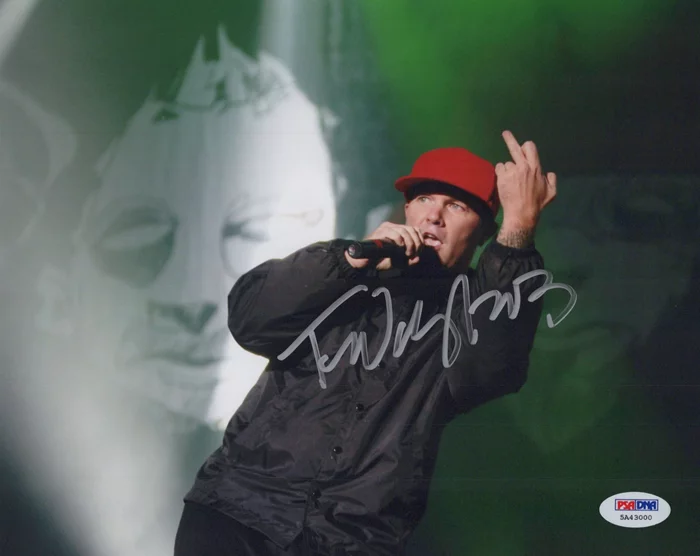 Fred Durst autograph