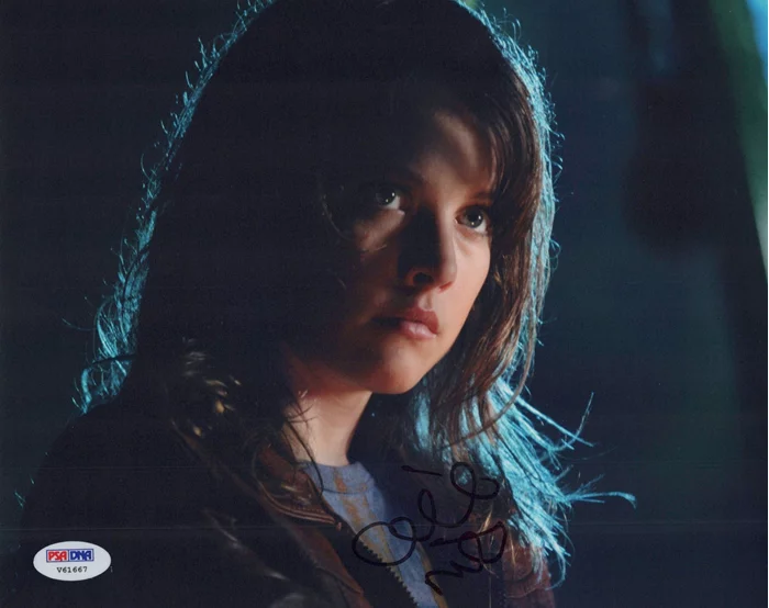 Allison Miller autograph