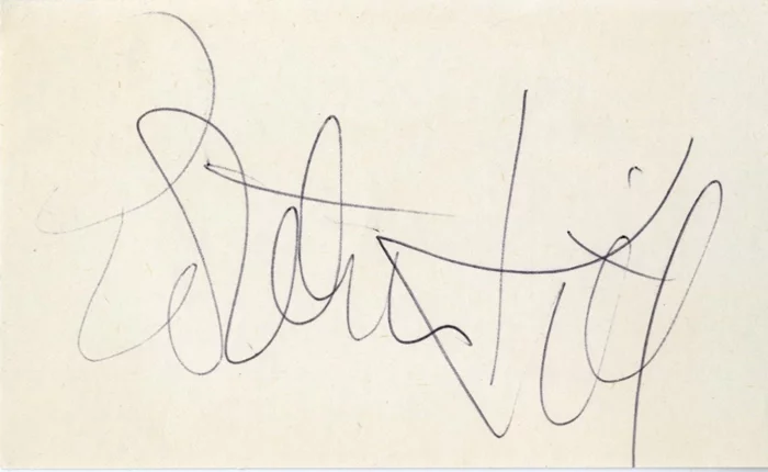Eartha Kitt autograph