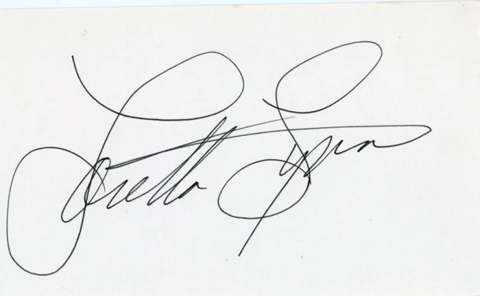 Loretta Lynn autograph