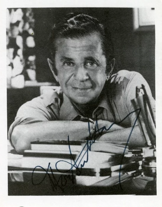 Morey Amsterdam autograph