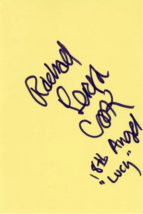 Rachael Leigh Cook autograph
