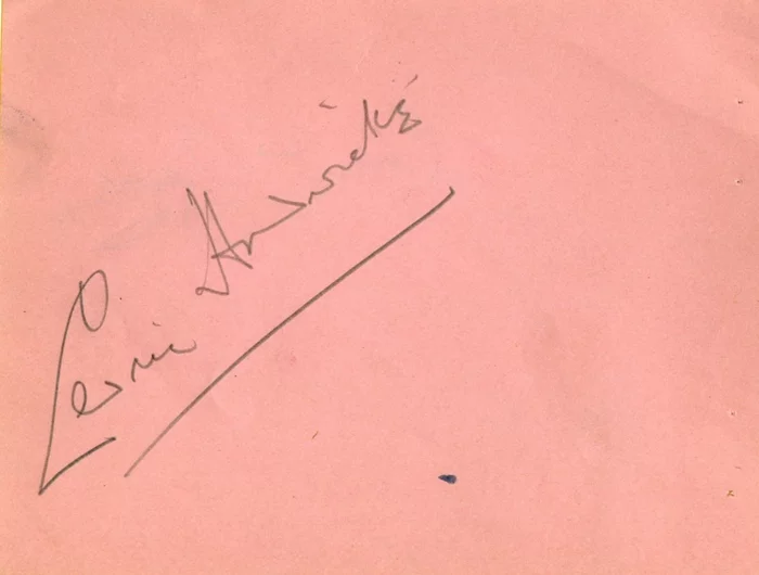 Cedric Hardwicke autograph