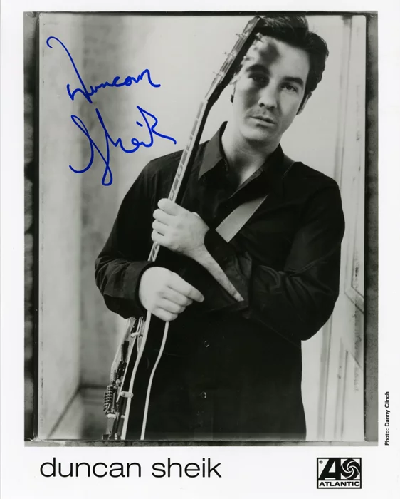 Duncan Sheik autograph