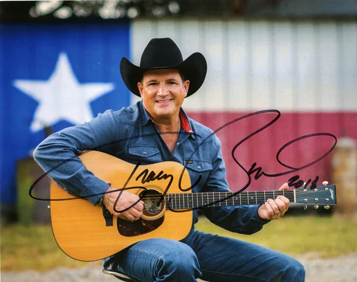 Tracy Byrd autograph