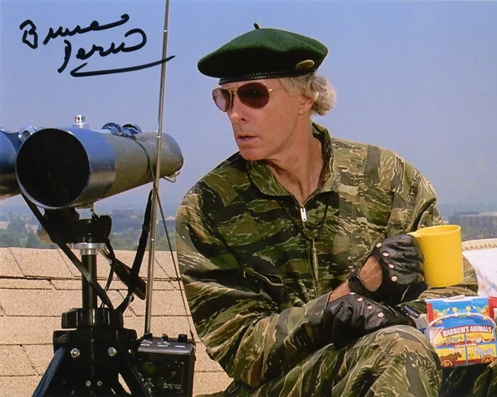 Bruce Dern autograph