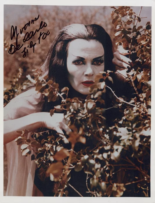 Yvonne DeCarlo autograph