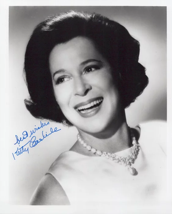 Kitty Carlisle autograph
