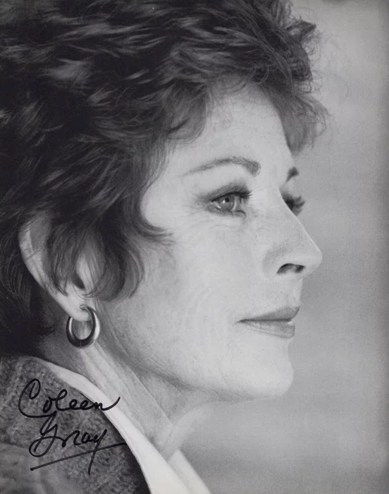 Coleen Gray autograph
