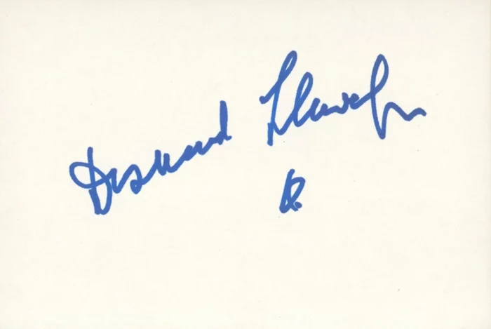Desmond Llewelyn autograph