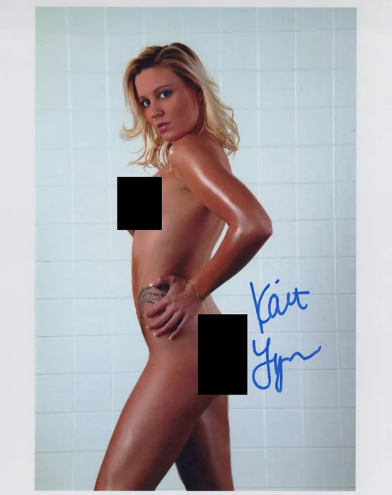 Kait Lynn autograph