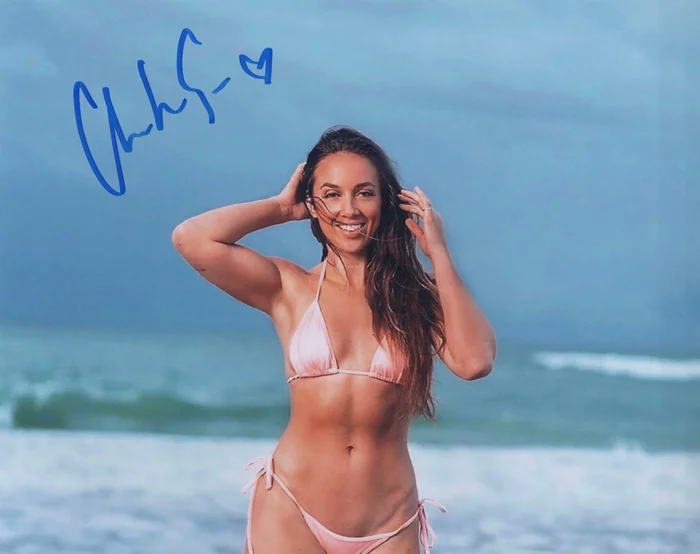 Chelsea Green autograph