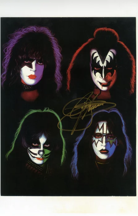 Gene Simmons autograph
