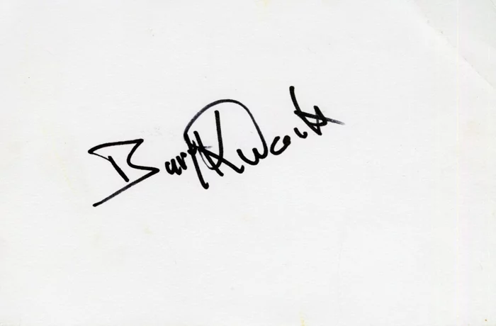 Burt Kwouk autograph