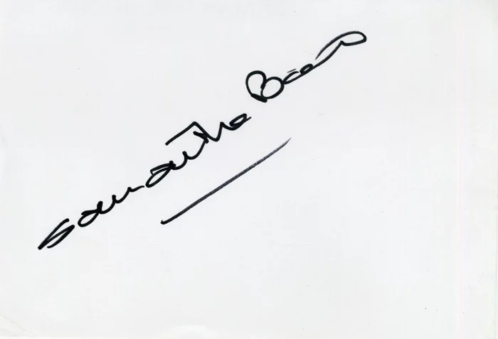 Samantha Bond autograph