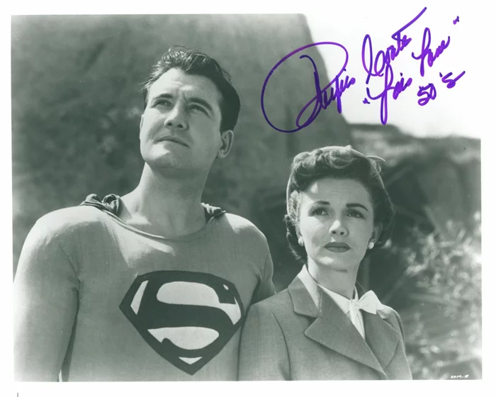 Phyllis Coates autograph