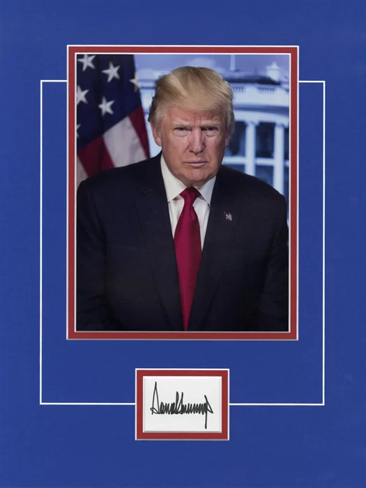 Donald Trump autograph