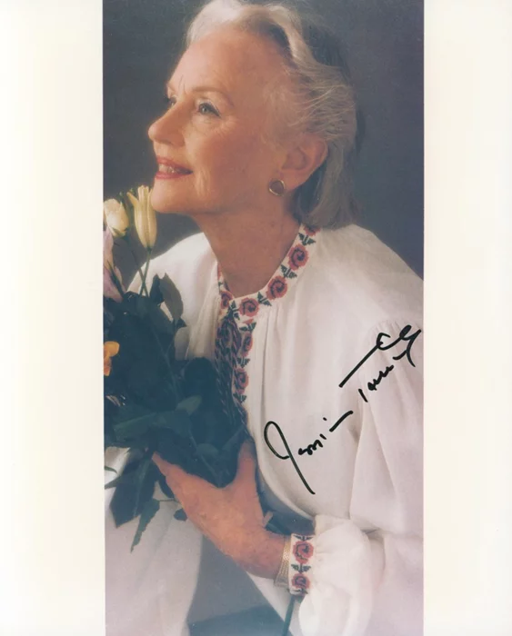 Jessica Tandy autograph