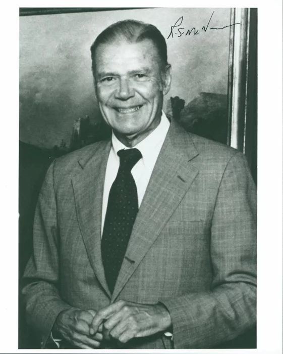 Robert S. McNamara autograph