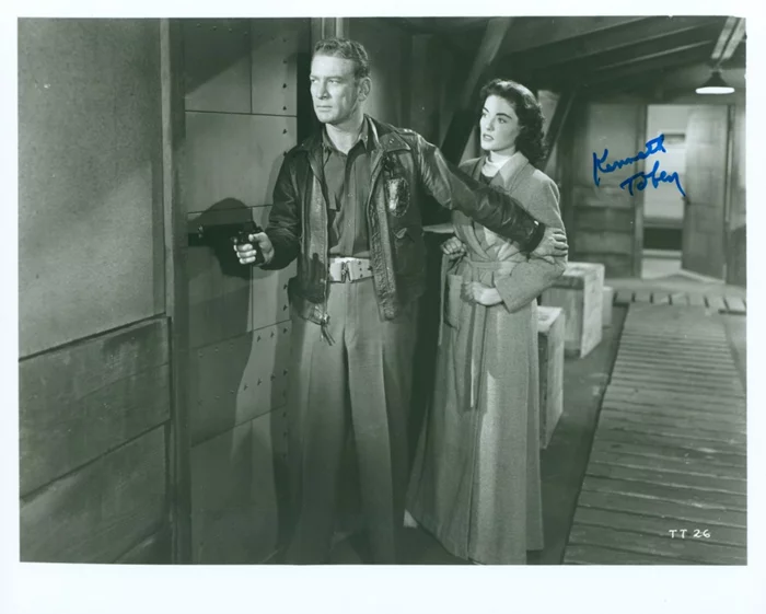 Kenneth Tobey autograph
