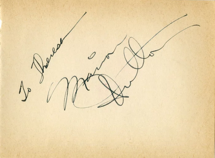 Marion Hutton autograph