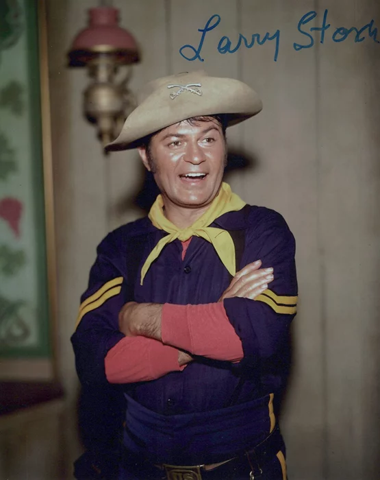 Larry Storch autograph