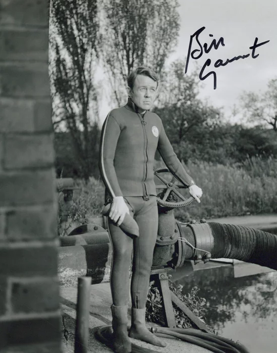 William Gaunt autograph