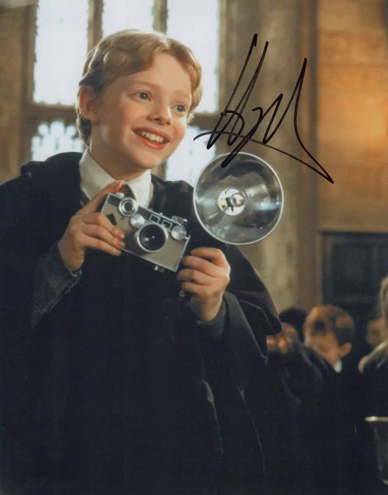 Hugh Mitchell autograph