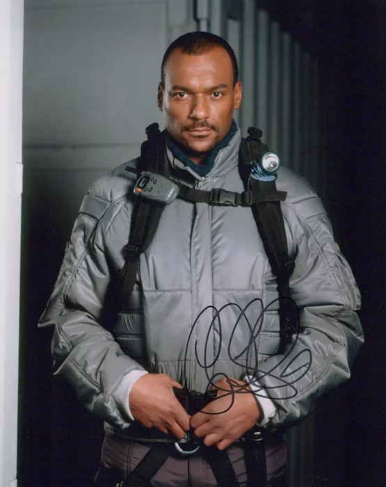 Colin Salmon autograph