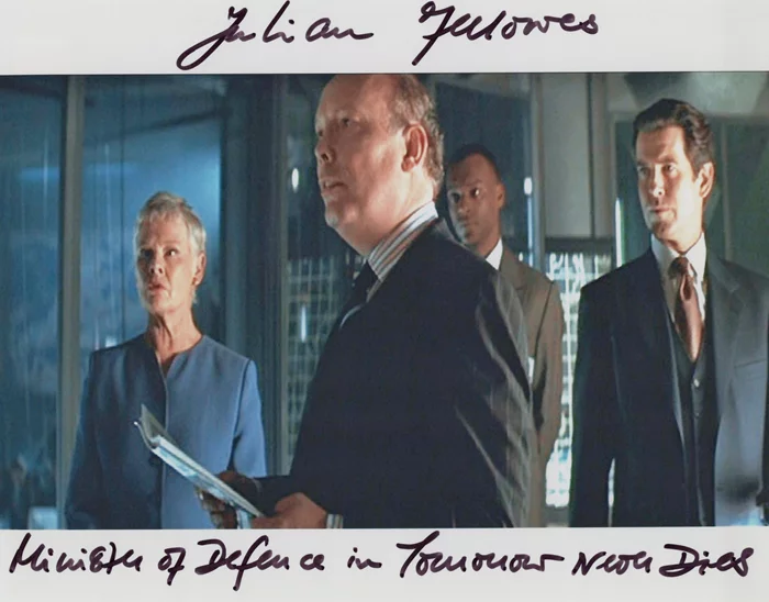 Julian Fellowes autograph