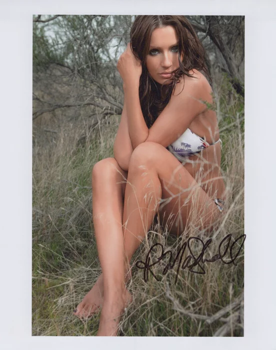 Rebecca Marshall autograph