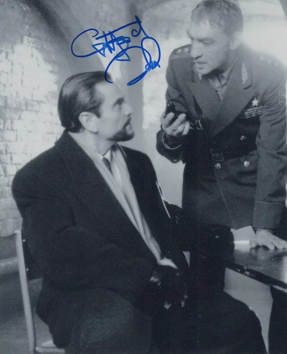 Gottfried John autograph