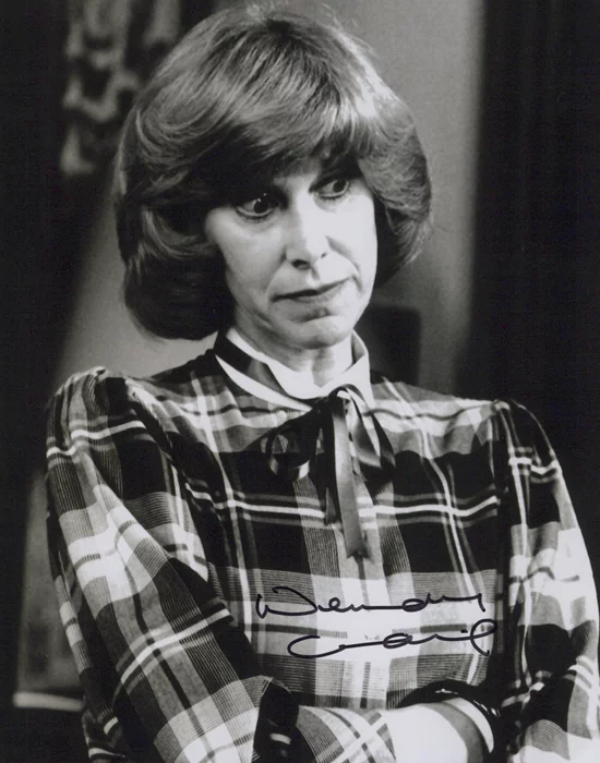 Wendy Craig autograph