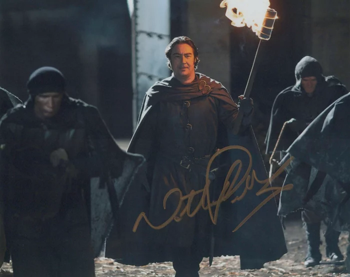 Nathaniel Parker autograph