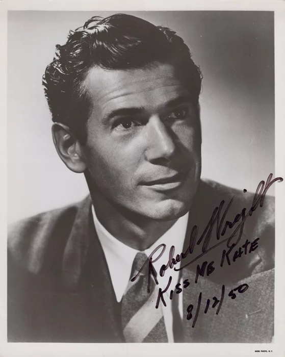 Robert Wright autograph