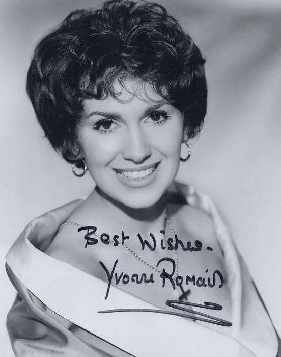Yvonne Romain autograph