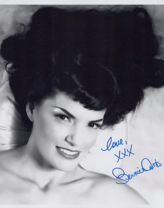 Bernie Dexter autograph
