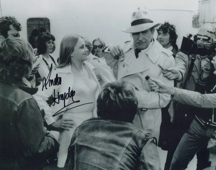 Linda Hayden autograph