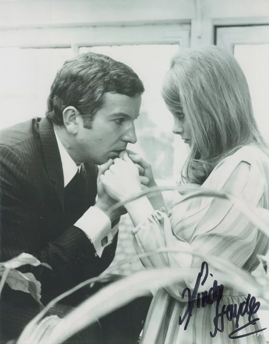 Linda Hayden autograph