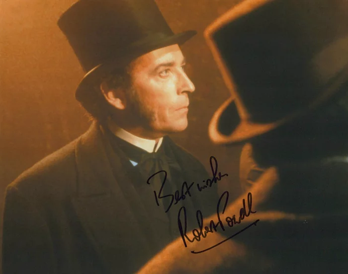 Robert Powell autograph