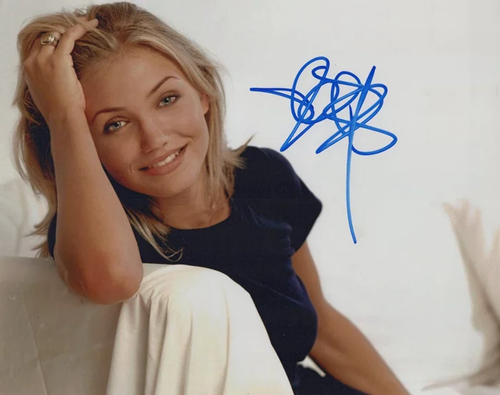 Cameron Diaz autograph