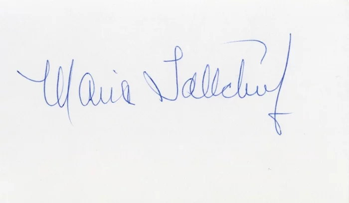 Maria Tallchief autograph