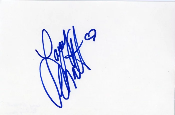 Lacey Chabert autograph