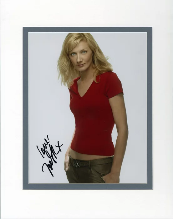 Joely Richardson autograph